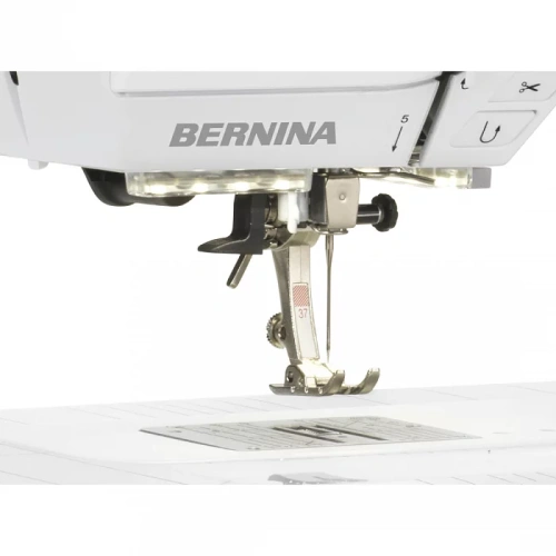  Швейная машина Bernina B475 QE фото фото 5