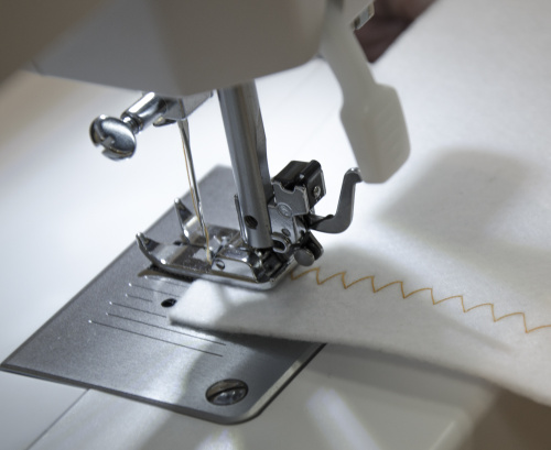  Швейная машина Bernette sew&go 5 фото фото 6